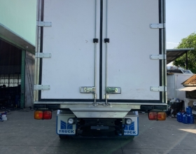 Báo giá đóng thùng xe đông lạnh mới nhất năm 2025